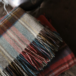 Antique Royal Autumn Lambswool Throw - Image 3